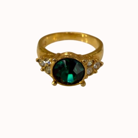 Monet Jewelry - Monet Ring Gold Tone Green, Vintage, Art Deco, Cocktail, Emerald Look Size 8